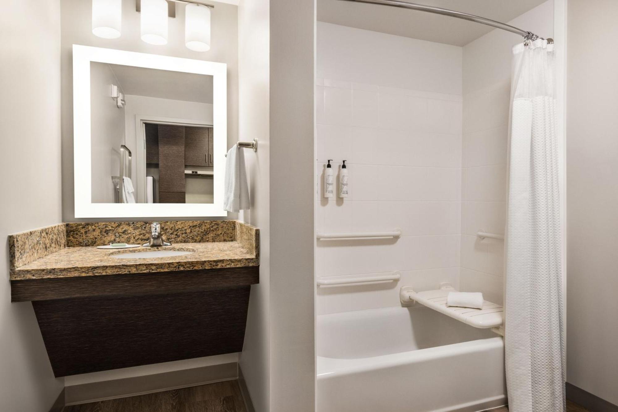 Towneplace Suites By Marriott Harrisburg West/Mechanicsburg Ngoại thất bức ảnh