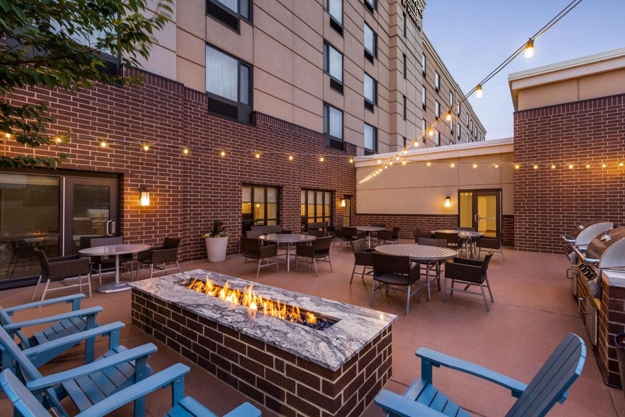 Towneplace Suites By Marriott Harrisburg West/Mechanicsburg Ngoại thất bức ảnh
