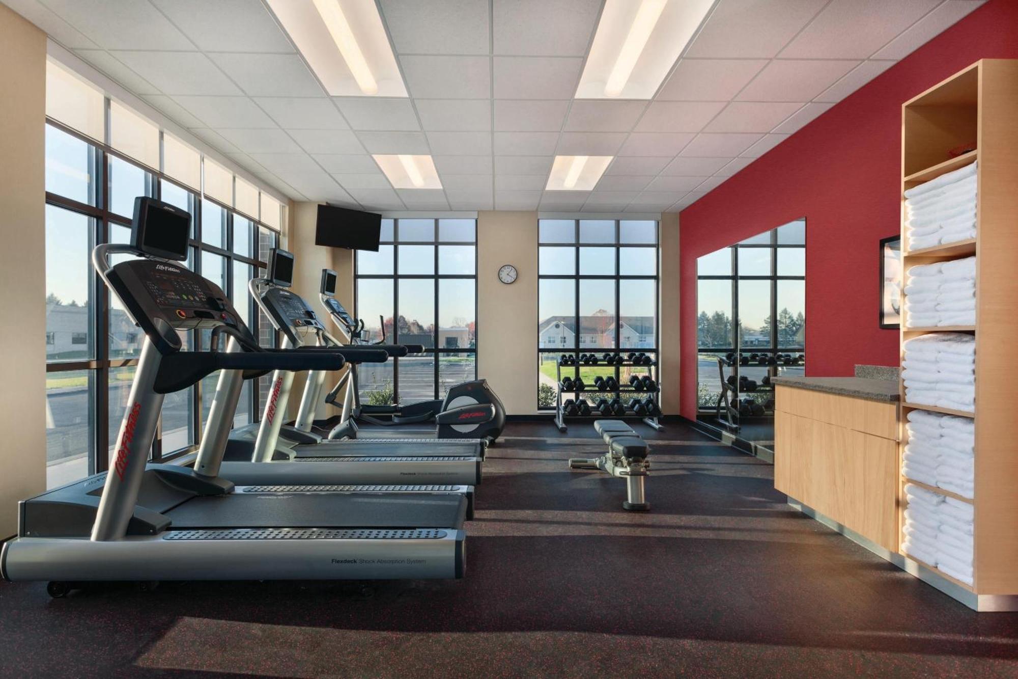 Towneplace Suites By Marriott Harrisburg West/Mechanicsburg Ngoại thất bức ảnh