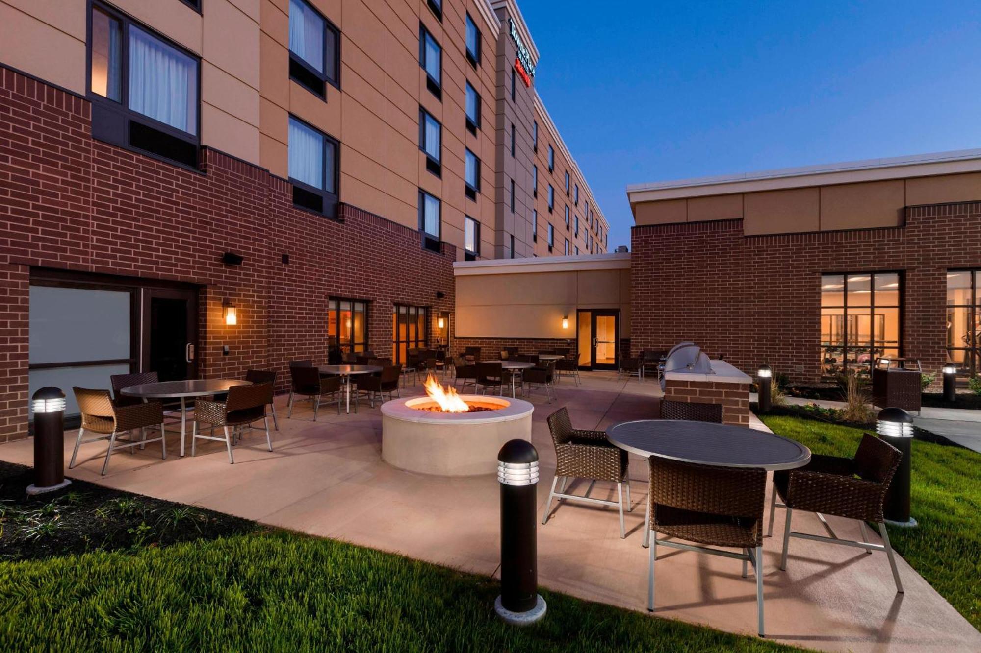 Towneplace Suites By Marriott Harrisburg West/Mechanicsburg Ngoại thất bức ảnh