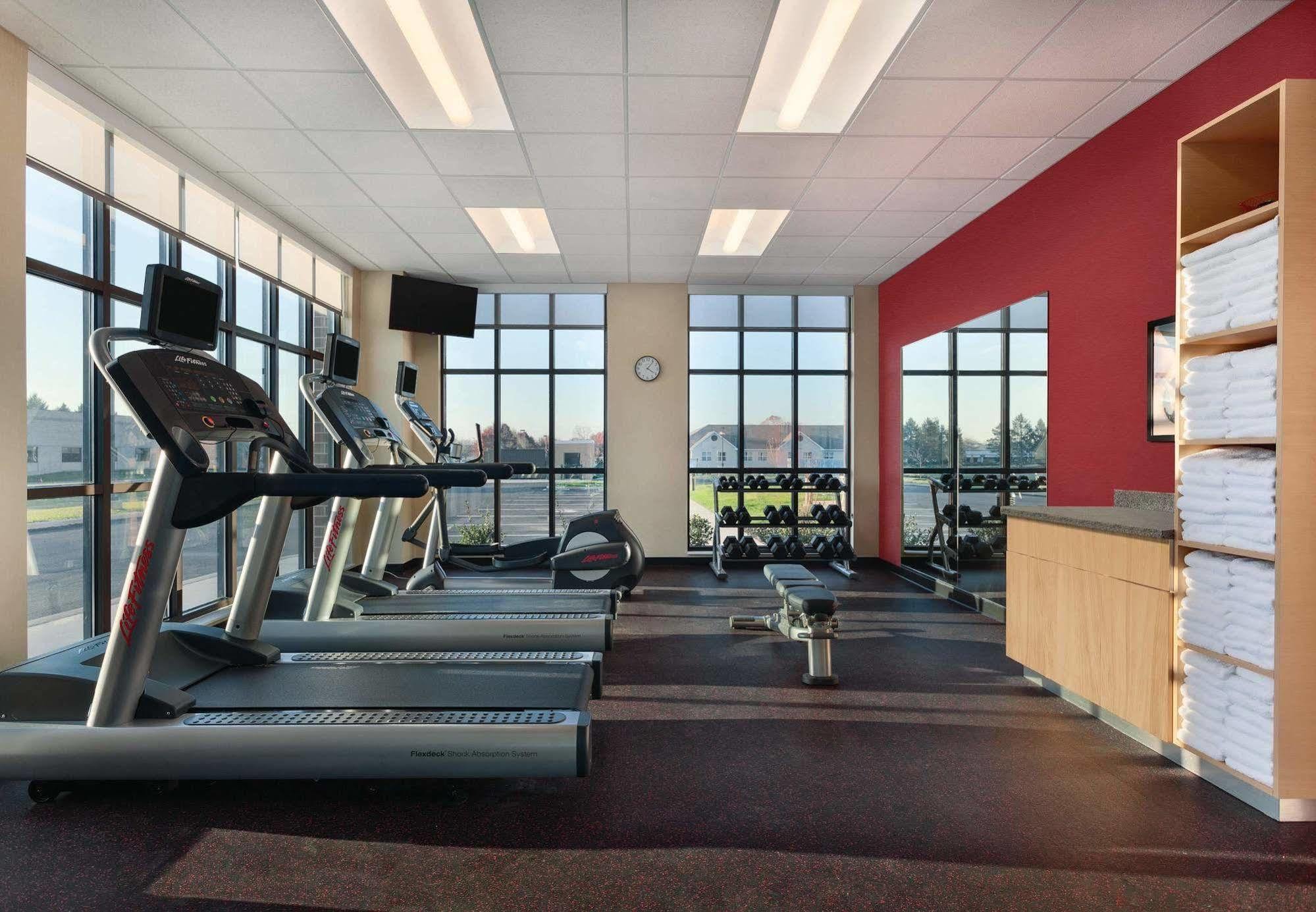 Towneplace Suites By Marriott Harrisburg West/Mechanicsburg Ngoại thất bức ảnh